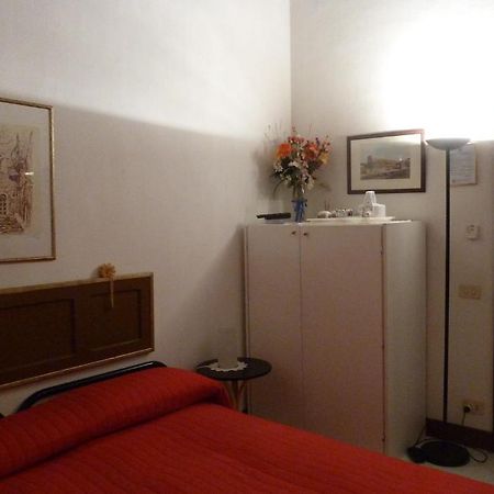 Bb Santa Rosa Bed & Breakfast วิแตร์โบ ห้อง รูปภาพ
