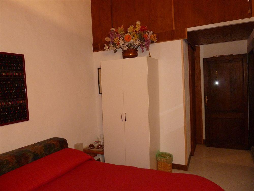 Bb Santa Rosa Bed & Breakfast วิแตร์โบ ภายนอก รูปภาพ