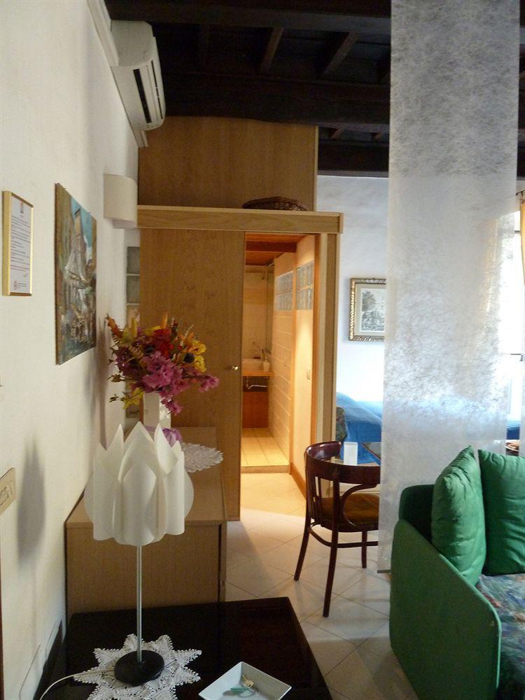 Bb Santa Rosa Bed & Breakfast วิแตร์โบ ภายนอก รูปภาพ