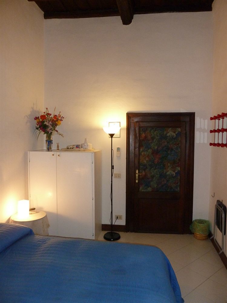 Bb Santa Rosa Bed & Breakfast วิแตร์โบ ภายนอก รูปภาพ